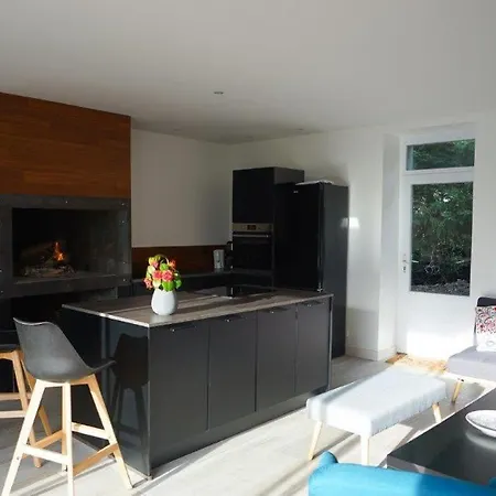 Demeure Avec Piscine *