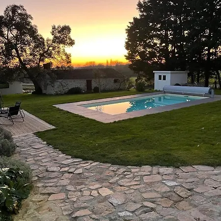 Demeure Avec Piscine Prázdninový dům