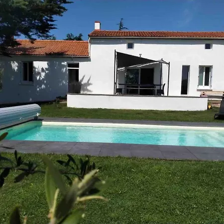 Demeure Avec Piscine Saint-Viaud