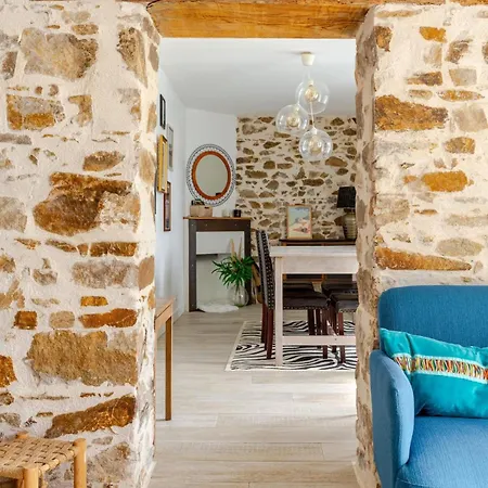 Dom wakacyjny Demeure Avec Piscine