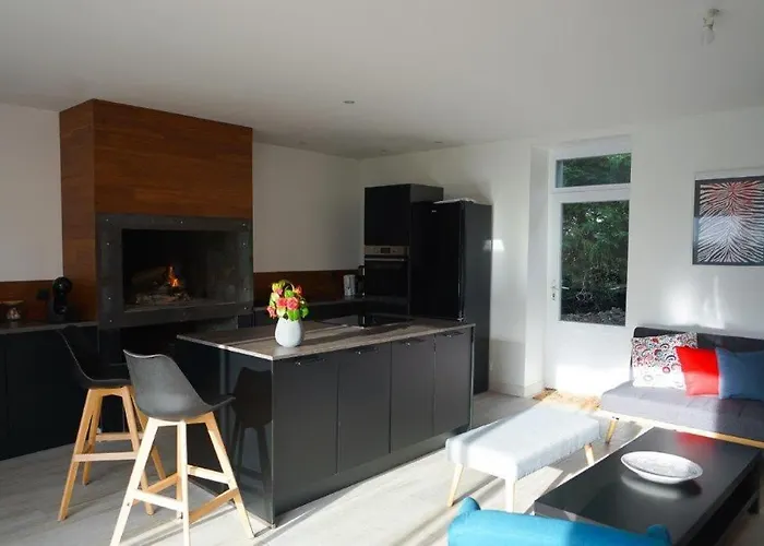 Demeure Avec Piscine *