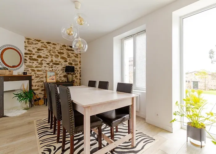 Сasa de vacaciones Demeure Avec Piscine *