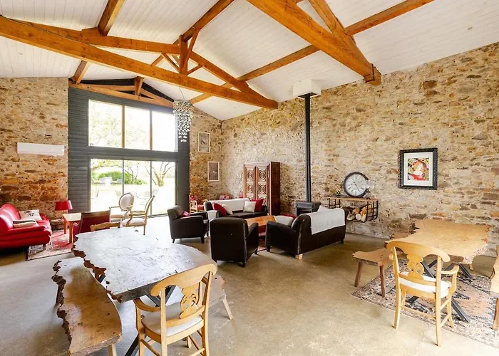 Demeure Avec Piscine *