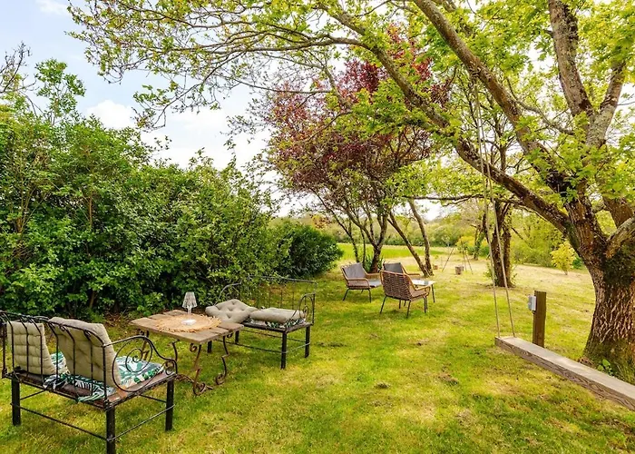 Demeure Avec Piscine Сasa de vacaciones