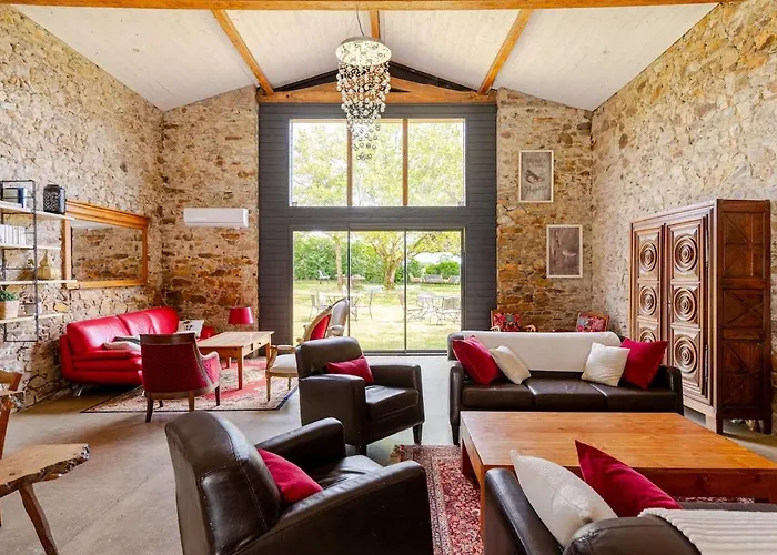 Сasa de vacaciones Demeure Avec Piscine